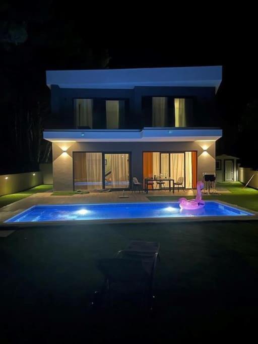 Villa Sara Juršići Bagian luar foto