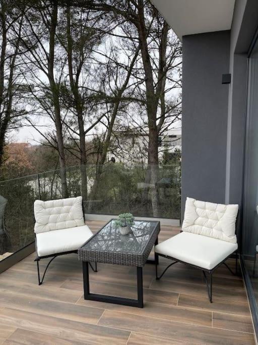 Villa Sara Juršići Bagian luar foto